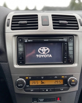 Toyota Avensis cena 32900 przebieg: 248000, rok produkcji 2010 z Piechowice małe 137